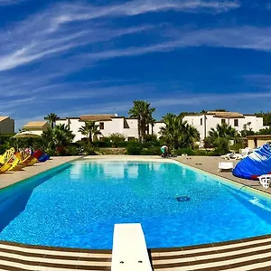 https://case-vacanza-torre-lupa.palermohotels.org